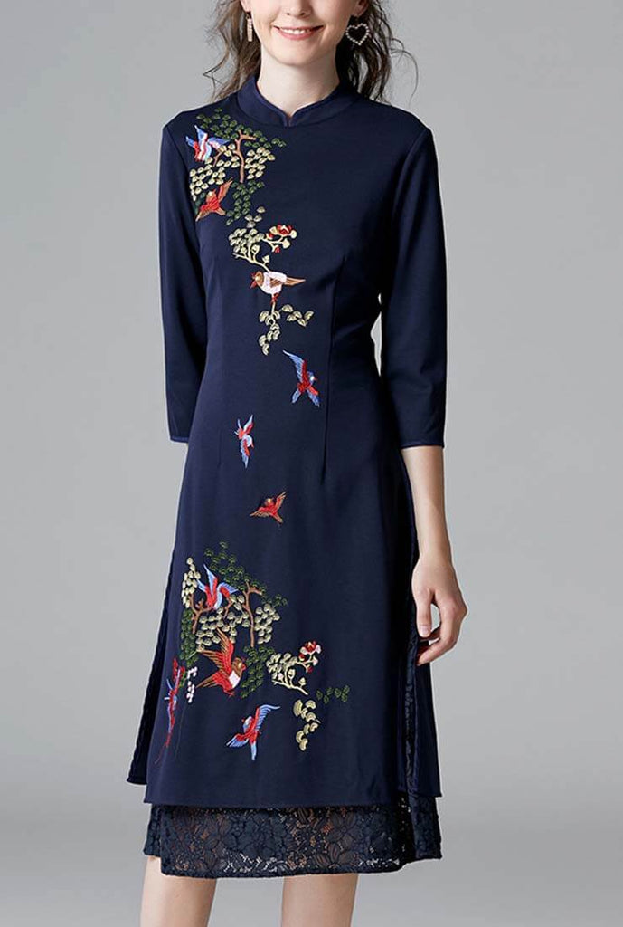 Plus Size Lace Trim Floral Embroidered Cheongsam Dress